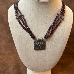 NWT GARNET PENDANT NECKLACE